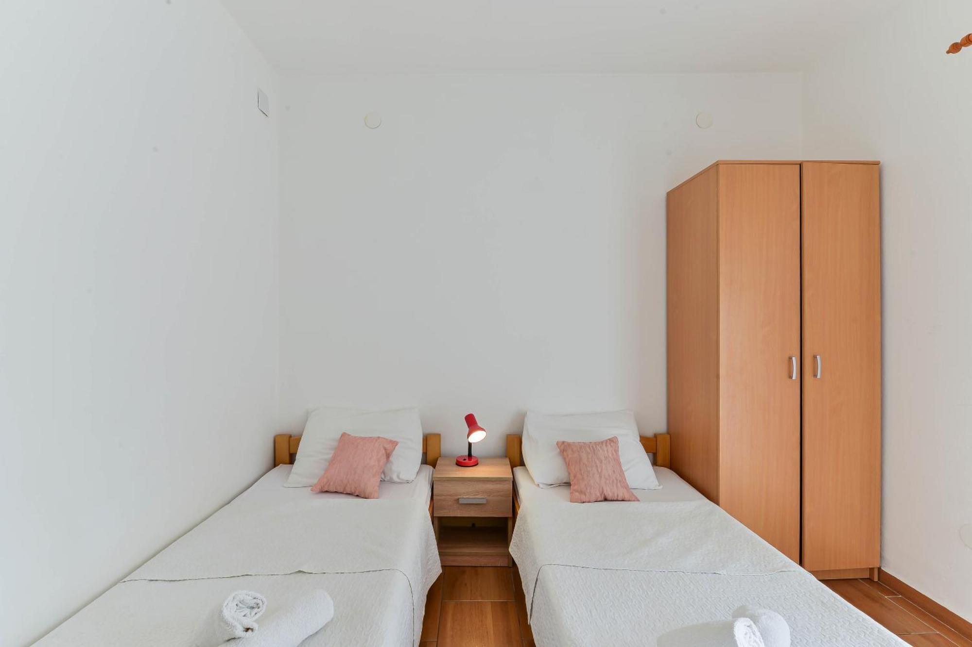 Apartments Citrus Turanj Εξωτερικό φωτογραφία