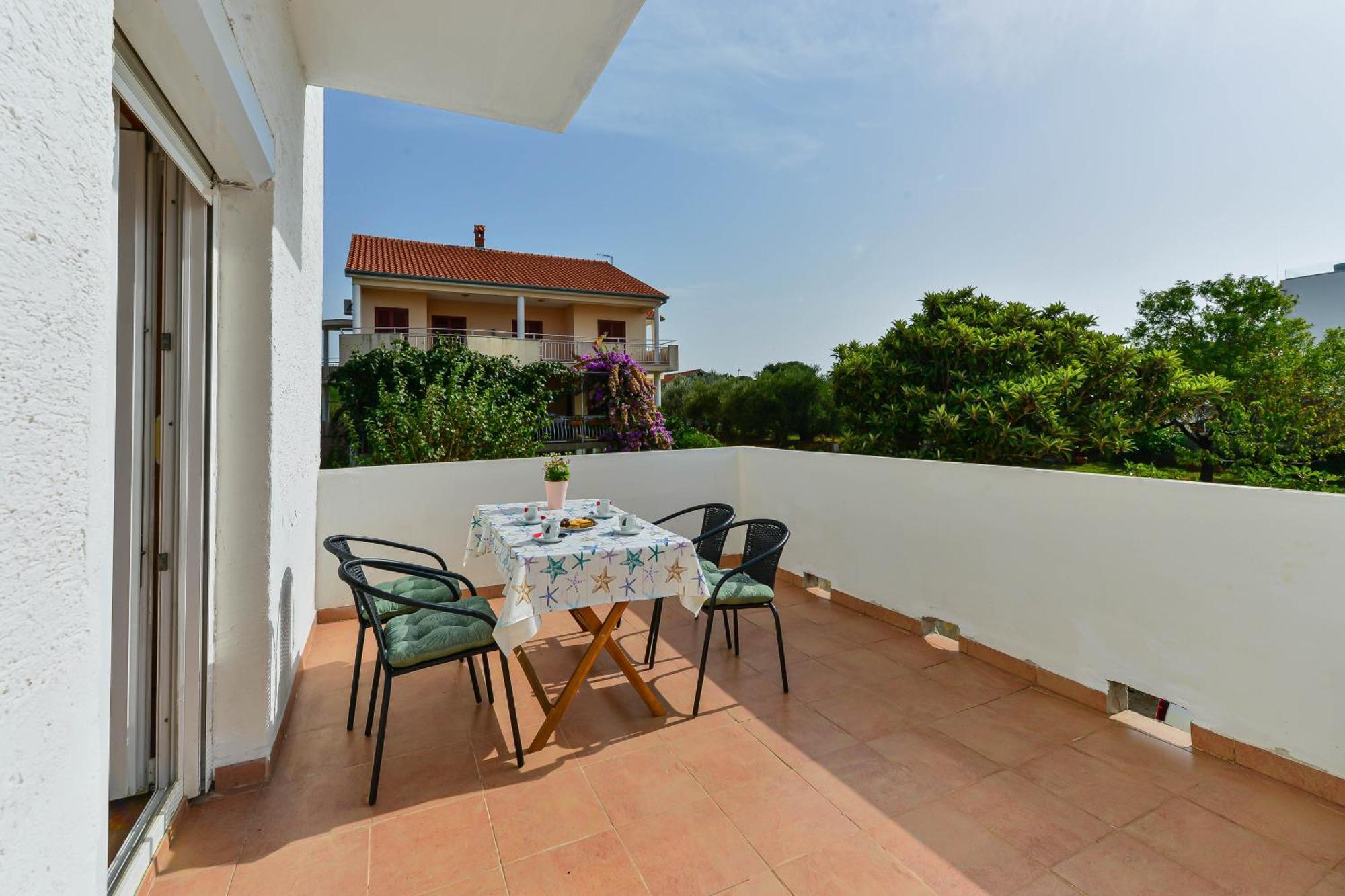 Apartments Citrus Turanj Εξωτερικό φωτογραφία
