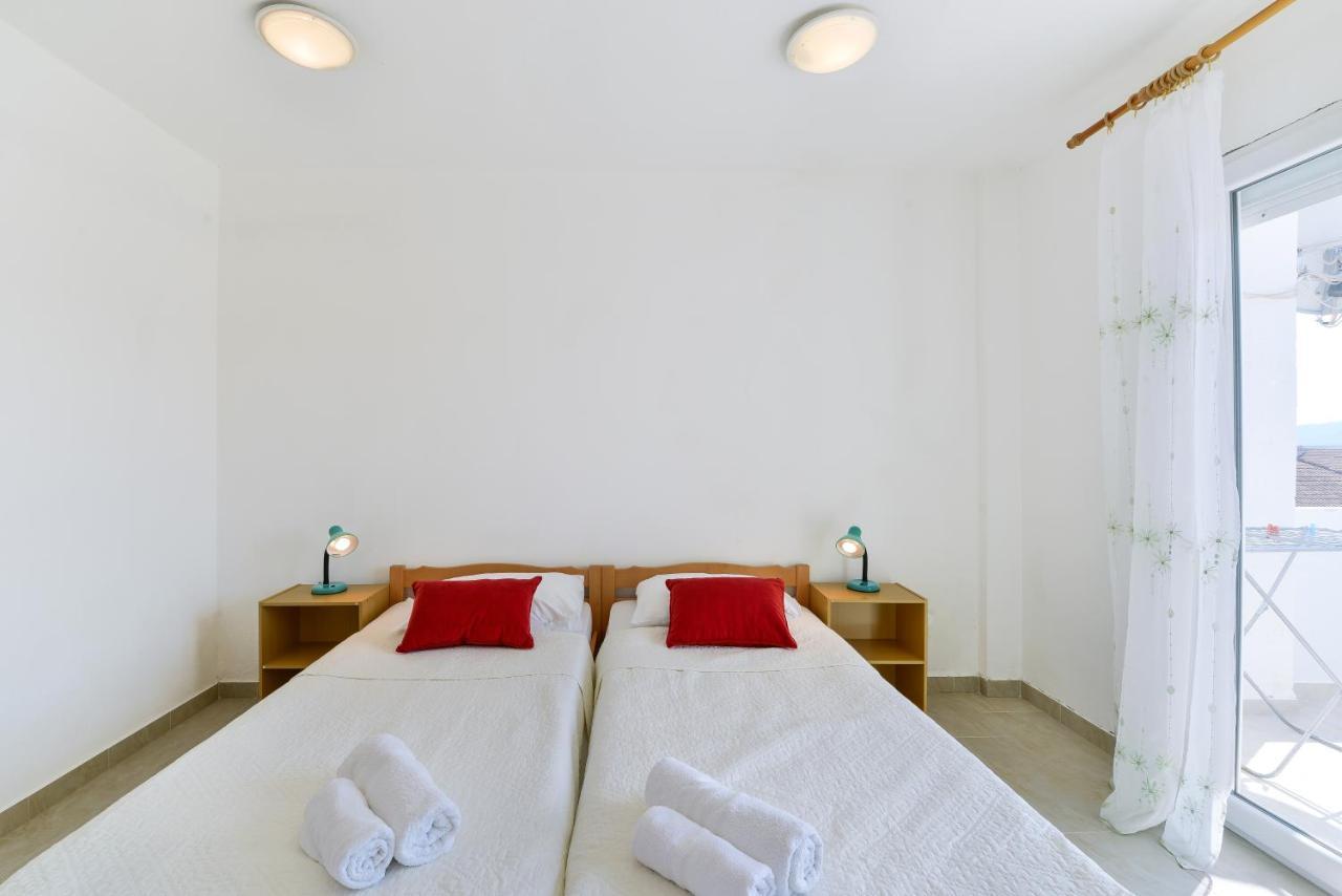 Apartments Citrus Turanj Εξωτερικό φωτογραφία