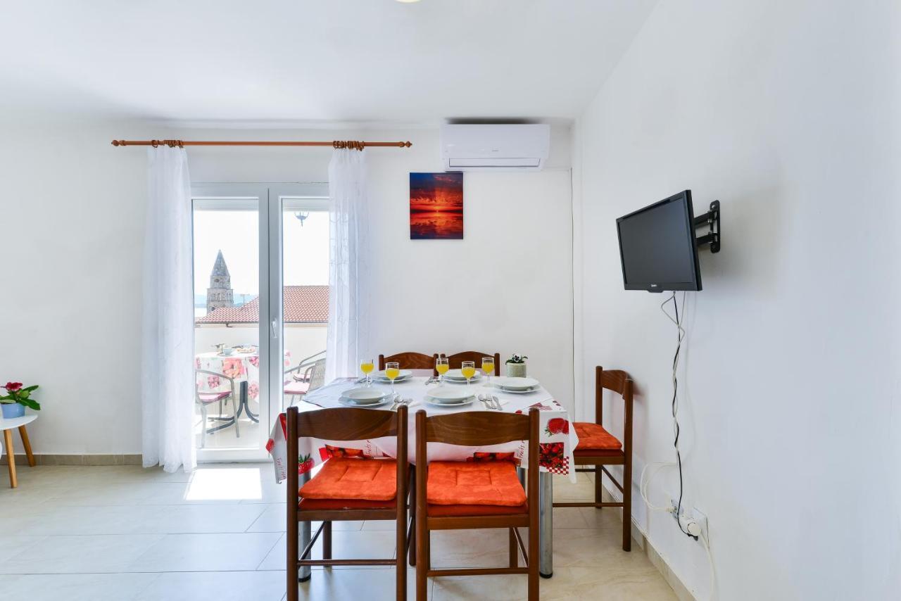 Apartments Citrus Turanj Εξωτερικό φωτογραφία