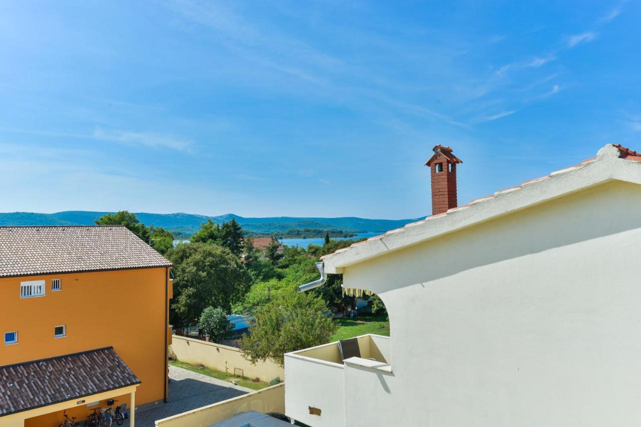 Apartments Citrus Turanj Εξωτερικό φωτογραφία