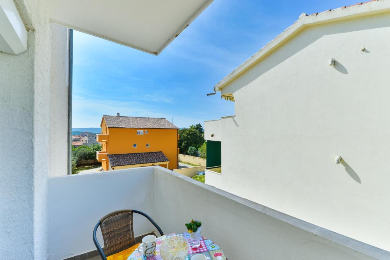 Apartments Citrus Turanj Εξωτερικό φωτογραφία