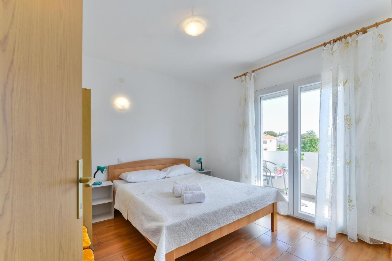 Apartments Citrus Turanj Εξωτερικό φωτογραφία