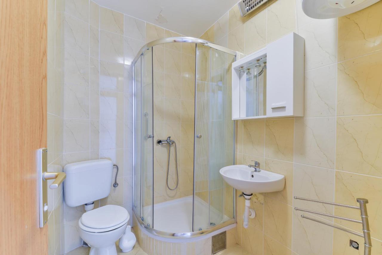 Apartments Citrus Turanj Εξωτερικό φωτογραφία