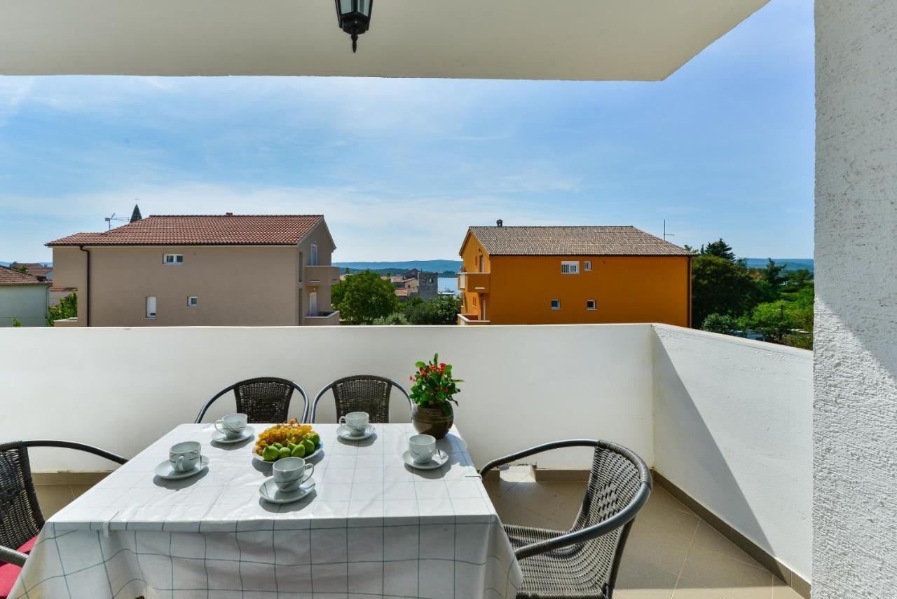 Apartments Citrus Turanj Εξωτερικό φωτογραφία