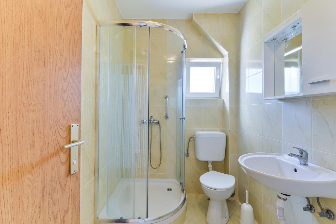 Apartments Citrus Turanj Εξωτερικό φωτογραφία
