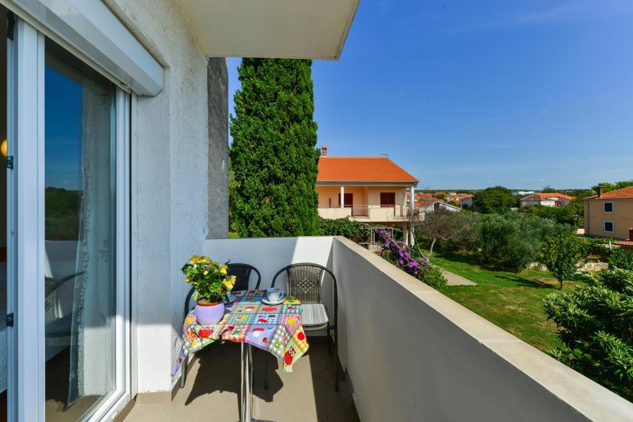 Apartments Citrus Turanj Εξωτερικό φωτογραφία